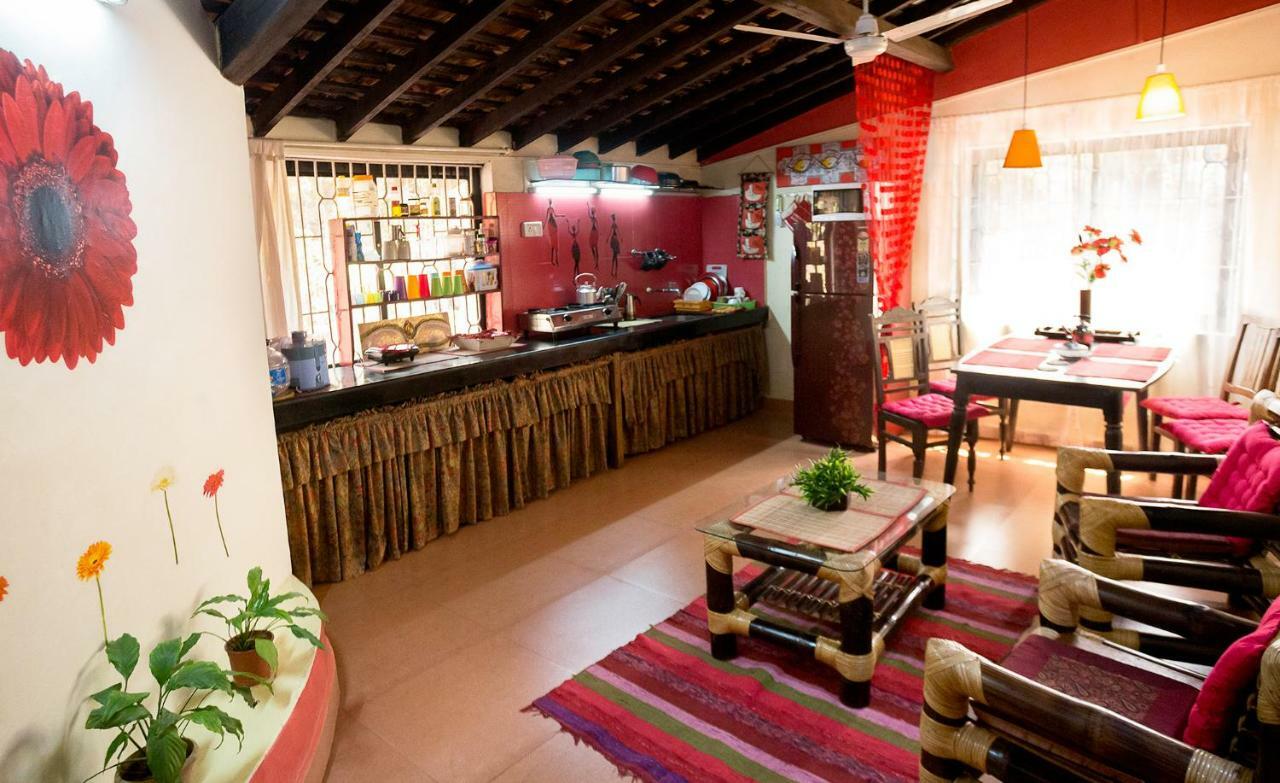 Cozy Dream Apartment Anjuna Buitenkant foto